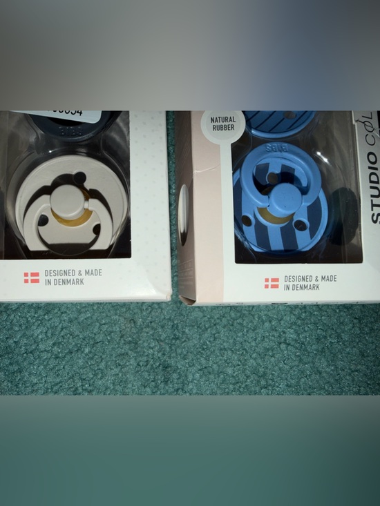 Bibs Pacifiers! - Picture 2 of 4